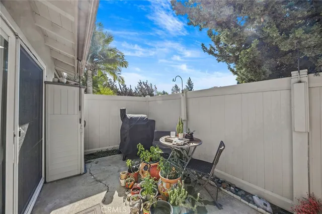 $639,900 | 1881 Mitchell Avenue, Unit 18, Tustin, CA 92780