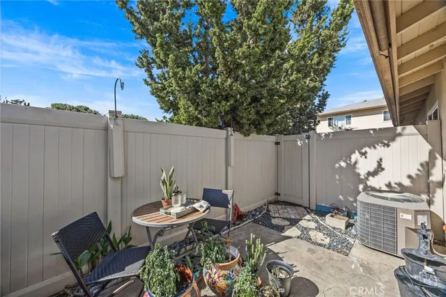 $639,900 | 1881 Mitchell Avenue, Unit 18, Tustin, CA 92780
