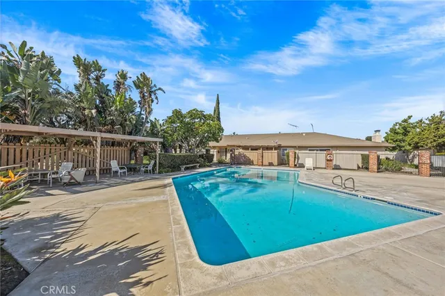 $639,900 | 1881 Mitchell Avenue, Unit 18, Tustin, CA 92780