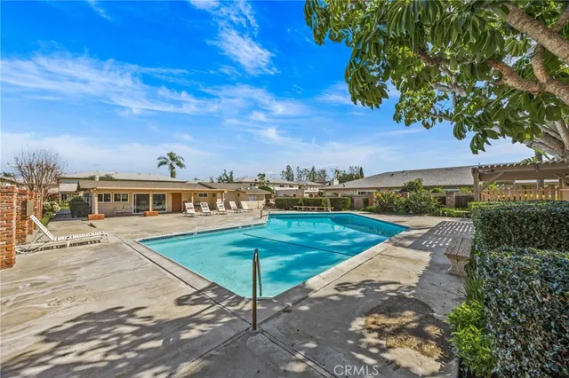 $639,900 | 1881 Mitchell Avenue, Unit 18, Tustin, CA 92780