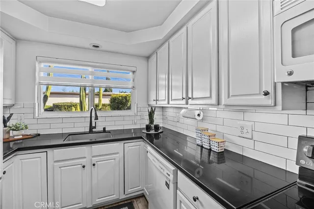 $639,900 | 1881 Mitchell Avenue, Unit 18, Tustin, CA 92780