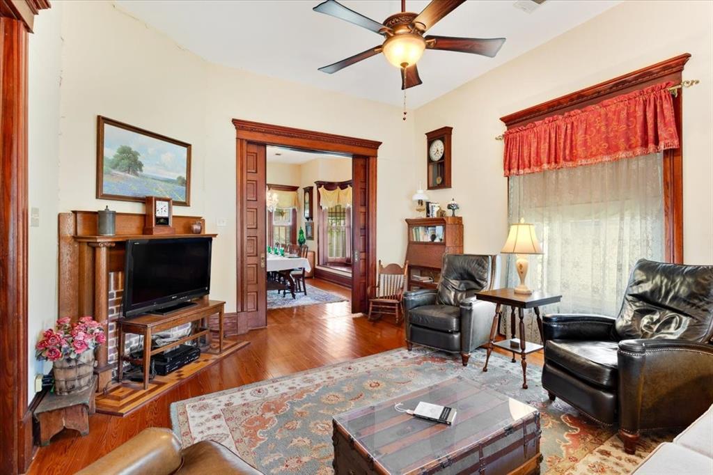 704 East Main Street Honey Grove, TX 75446 - Photo 13 of 40