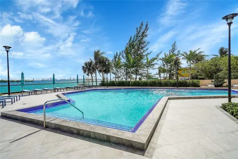 $415,000 | 11113 Biscayne Boulevard, Unit 255, Miami, FL 33181