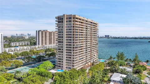 $415,000 | 11113 Biscayne Boulevard, Unit 255, Miami, FL 33181