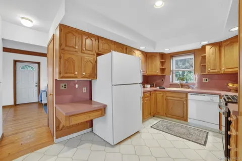 $599,000 | 17 Hillside Terrace, Amawalk, NY 10501