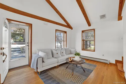 $599,000 | 17 Hillside Terrace, Amawalk, NY 10501