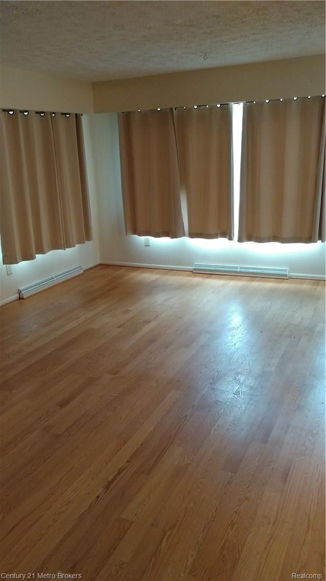 5357 Perry Road Grand Blanc, MI 48439 - Photo 2 of 28 0220181310.jpg