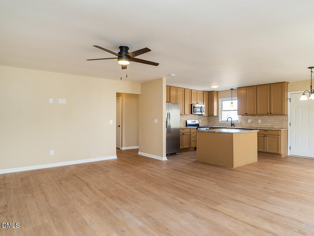 512 Monroe Holt Road Graham, NC 27253 - Photo 6 of 49 07 512_MonroeHoltRd Livrm4_MLS