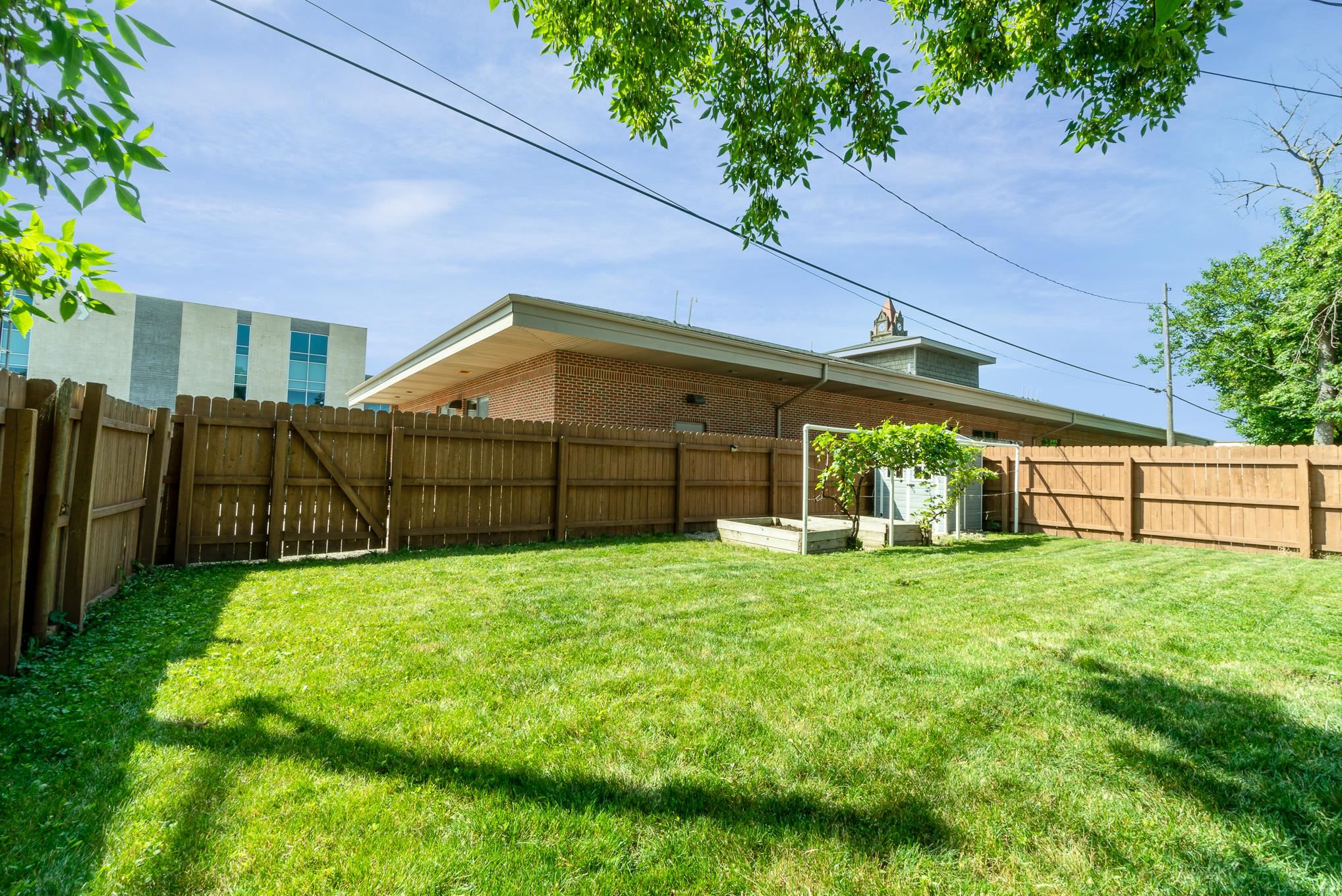 237 Adams Street Bay City, MI 48708 - Photo 20 of 22 Gallery Image 20
