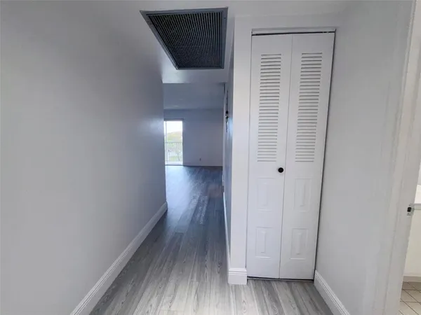 $1,750 | 801 Southwest 133rd Terrace, Unit 410K, Pembroke Pines, FL 33027