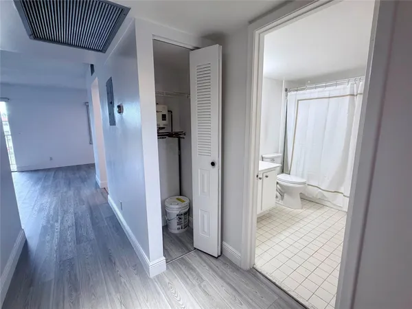 $1,750 | 801 Southwest 133rd Terrace, Unit 410K, Pembroke Pines, FL 33027