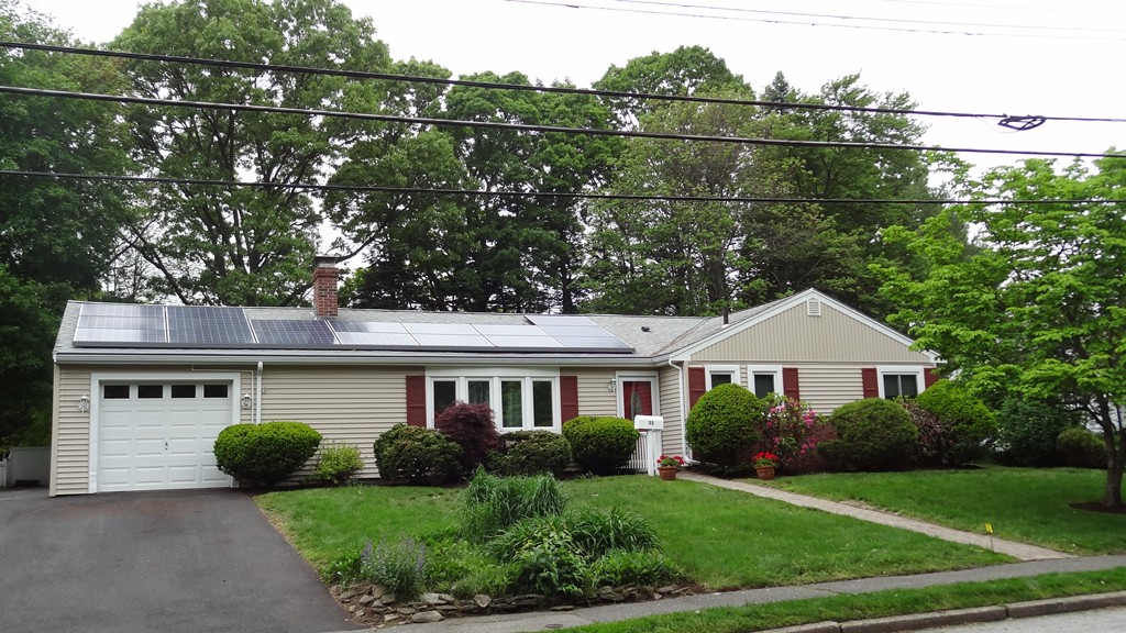11 Greenleaf Road Natick, MA 01760 - Photo 1 of 17 Gallery Image 1