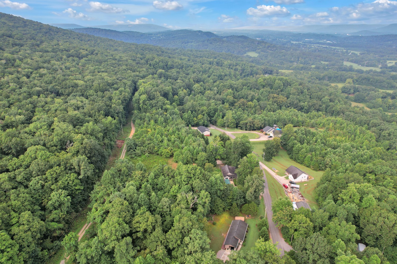 320 Stoker Ridge Road Jasper, TN 37347 - Photo 2 of 18 Gallery Image 2