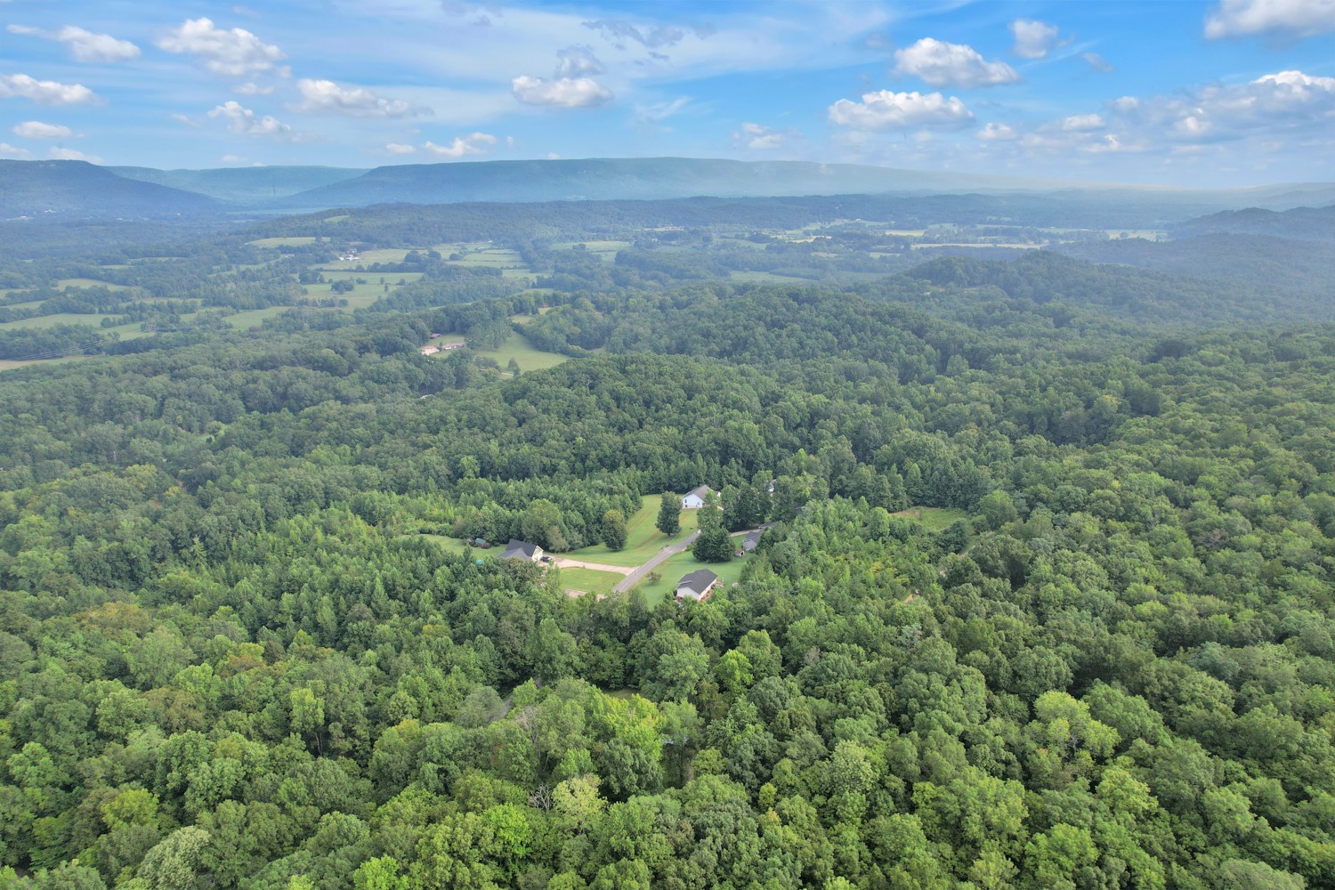 320 Stoker Ridge Road Jasper, TN 37347 - Photo 5 of 18 Gallery Image 5