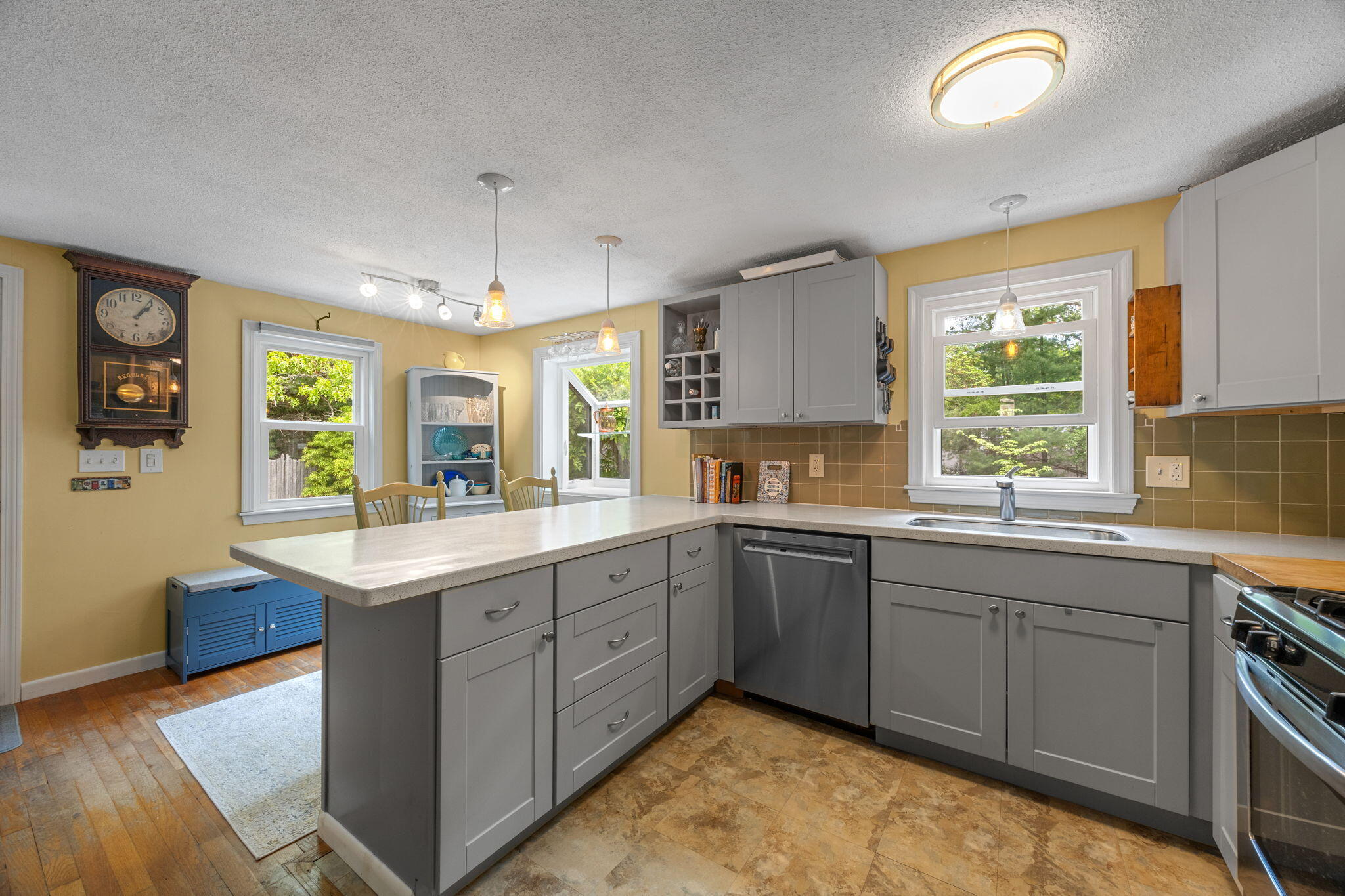 105 Taramac Road Centerville, MA 02632 - Photo 11 of 35 11