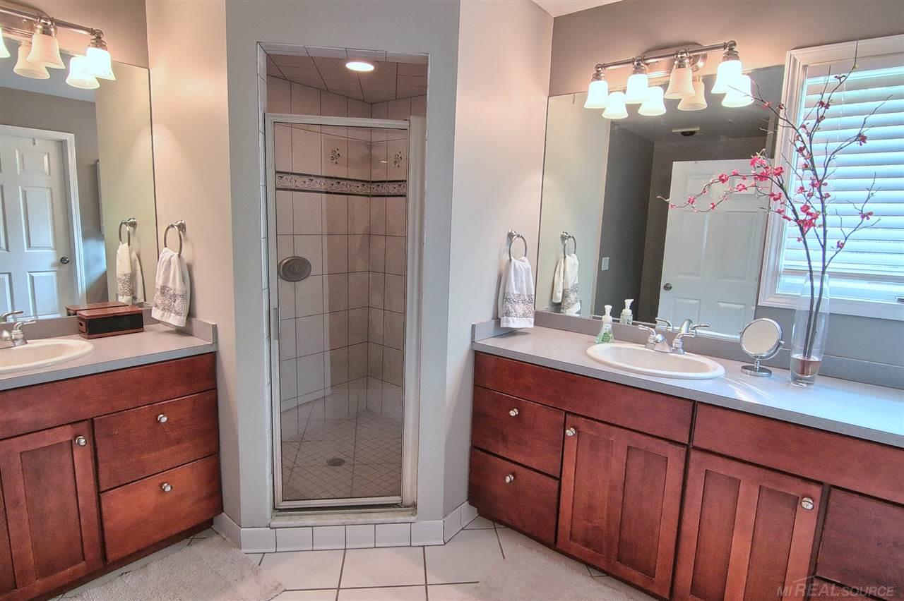 473 Hidden Ridge Drive Troy, MI 48083 - Photo 25 of 69 Master Bath