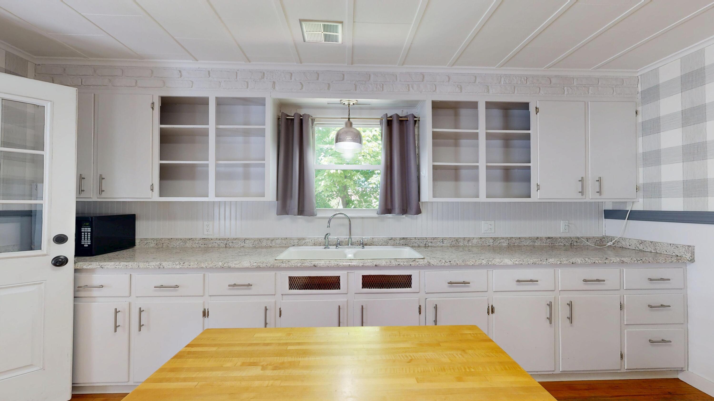 118 Riverside Drive Auburn, ME 04210 - Photo 8 of 38 kitchen