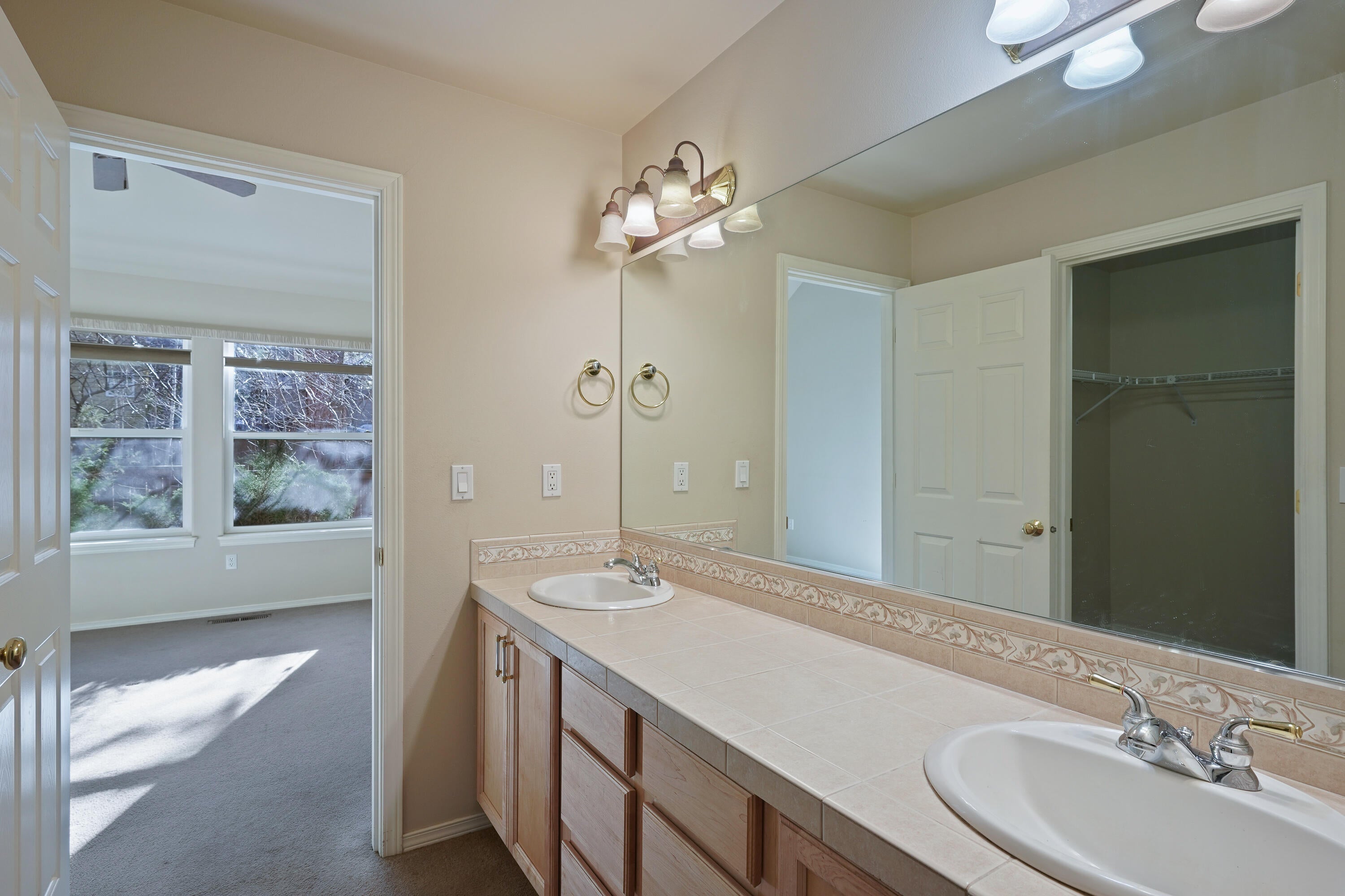61274 Southwest Brookside Loop Bend, OR 97702 - Photo 24 of 36 DSC01000