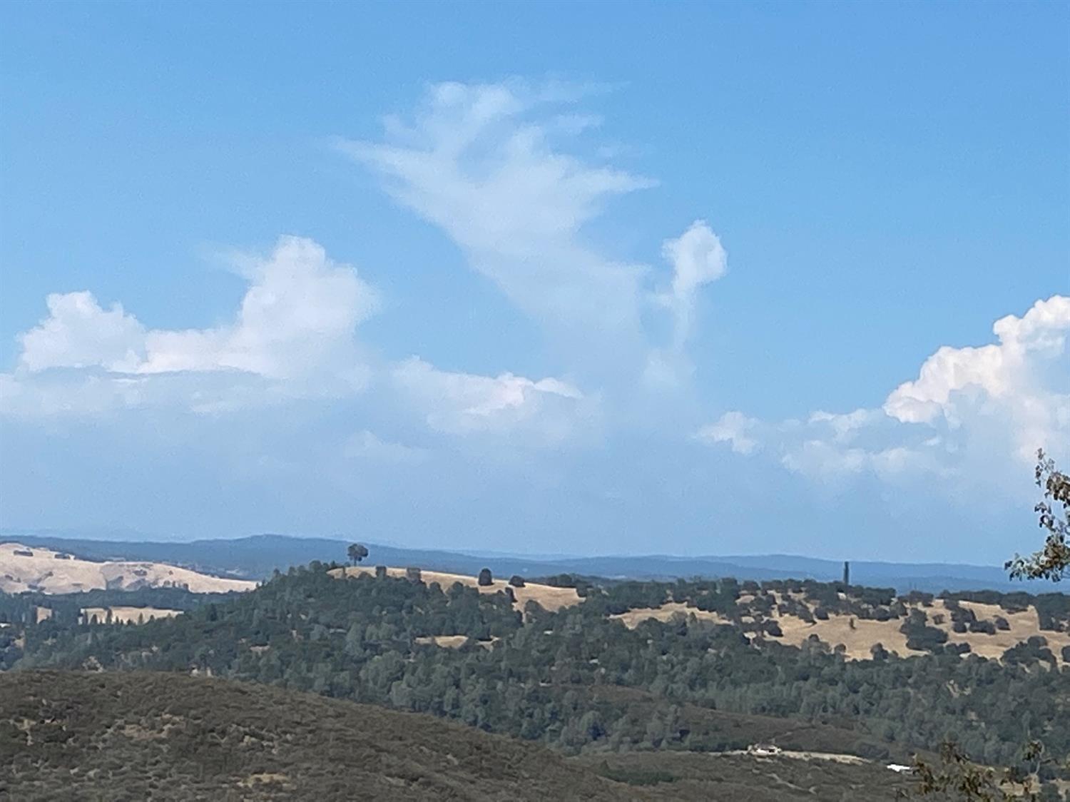 645 Kanaka Valley Road Rescue, CA 95672 - Photo 44 of 47 a view of ocean and city