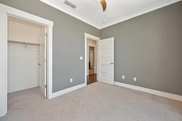 $959,998 | 3613 Crocker Drive, Sacramento, CA 95818