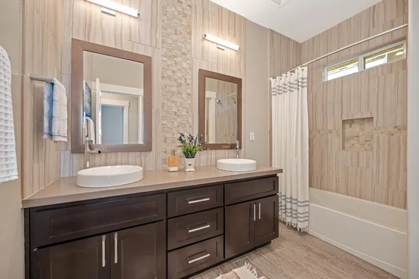 $959,998 | 3613 Crocker Drive, Sacramento, CA 95818