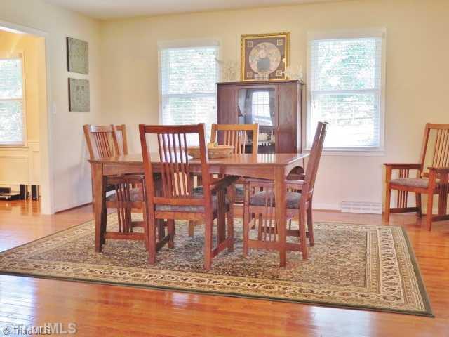145 Barons Road Clemmons, NC 27012 - Photo 6 of 12 Dining Room.