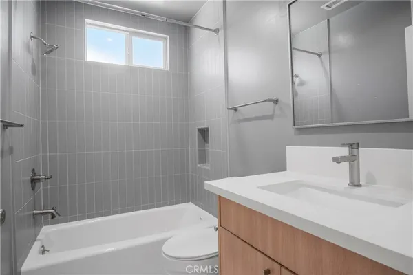 $5,300 | 2131 169th Place, Torrance, CA 90504