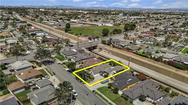 $5,300 | 2131 169th Place, Torrance, CA 90504