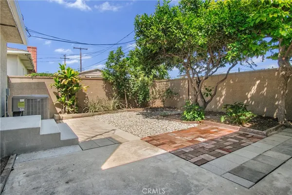 $5,300 | 2131 169th Place, Torrance, CA 90504