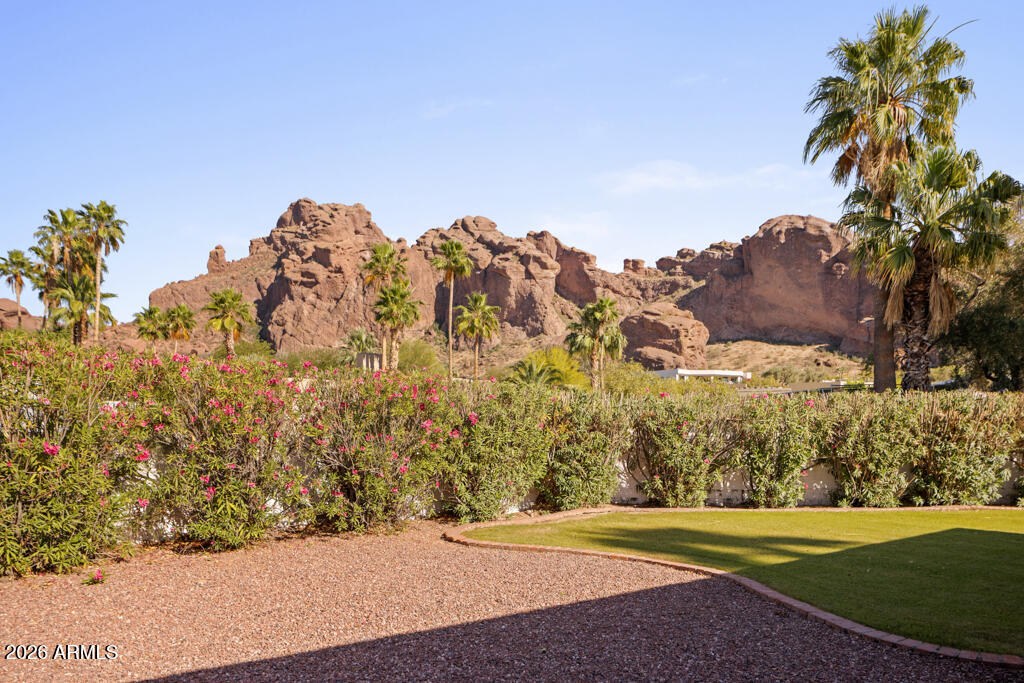 4721 East Rancho Drive Phoenix, AZ 85018 - Photo 25 of 38