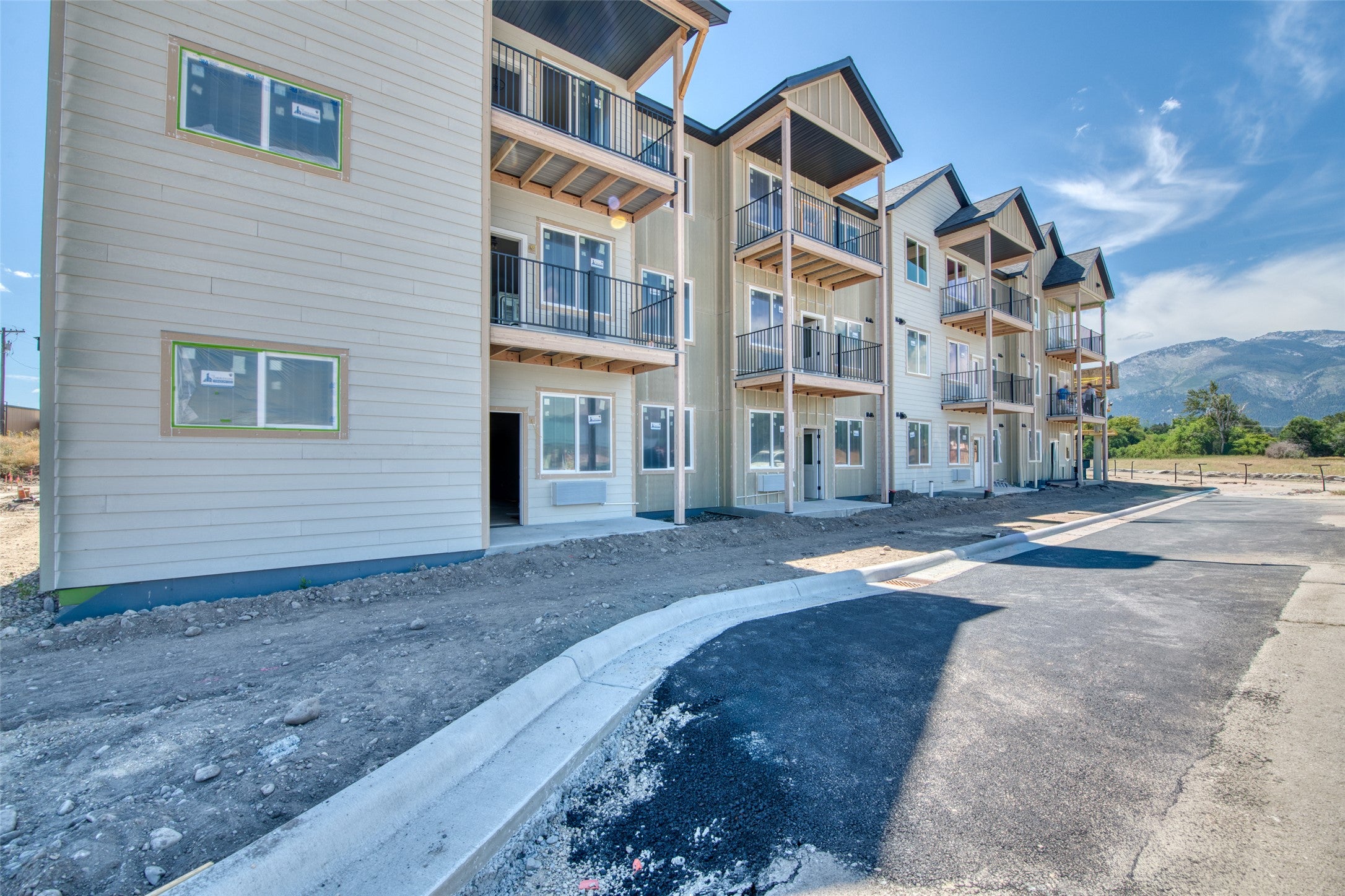 159 Cyn Fls Way, Unit 307 Hamilton, MT 59840 - Photo 6 of 51 Gallery Image 6