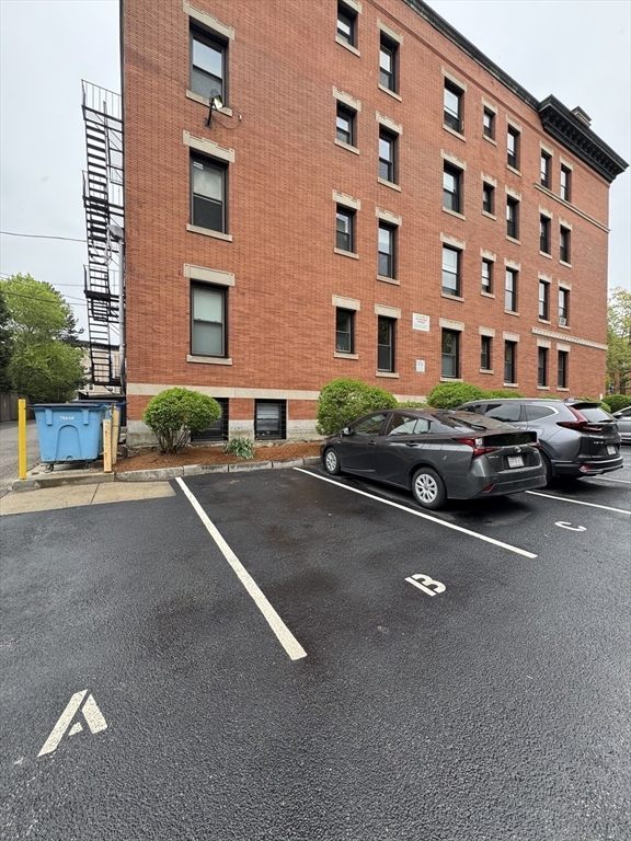 1064 Beacon Street, Unit 9 Brookline, MA 02446 - Photo 17 of 19 a buildings view