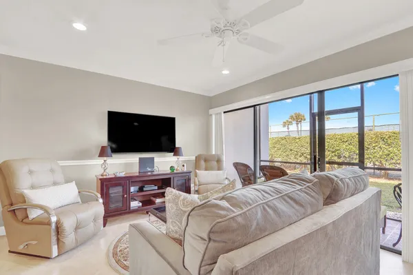 $4,800 | 1605 South Us Highway, Unit 103V4, Jupiter, FL 33477