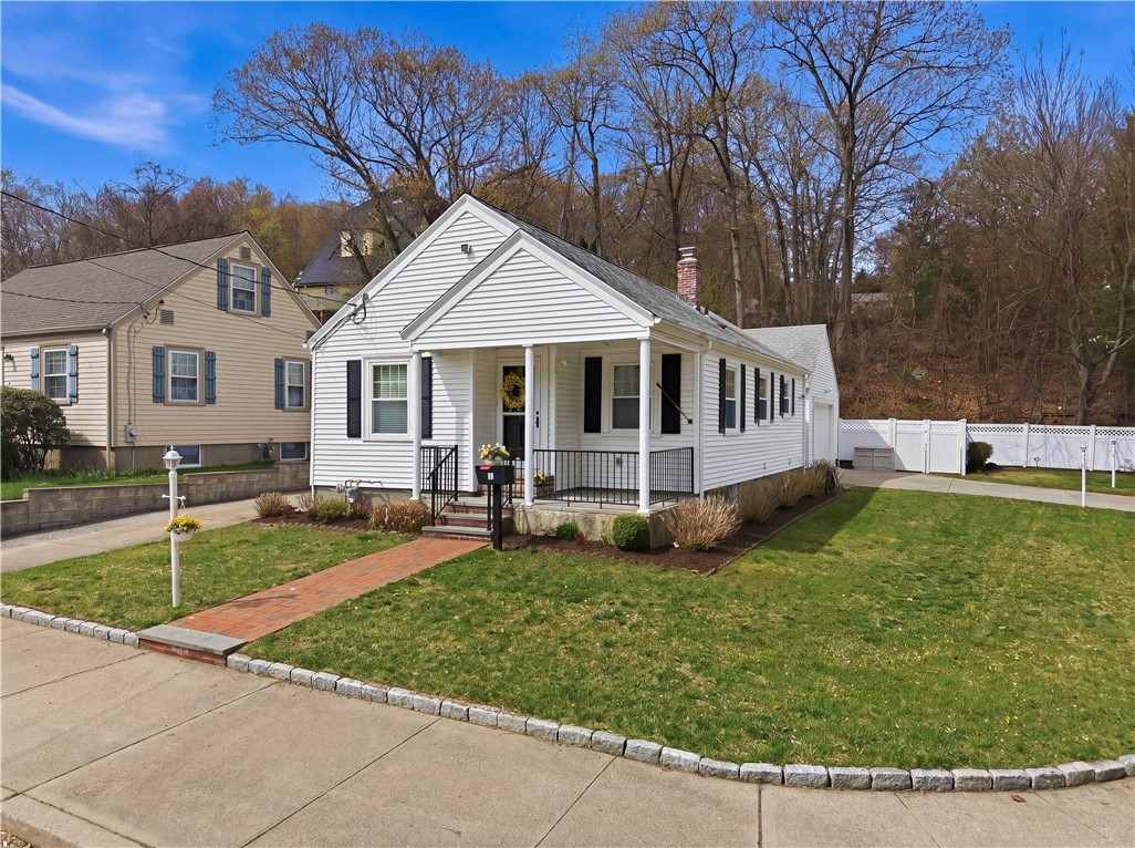 58 Progress Street Lincoln, RI 02865 - Photo 3 of 40