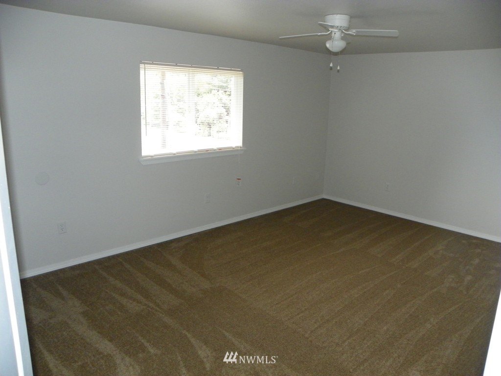 205 Maple Street Cosmopolis, WA 98537 - Photo 13 of 17 Gallery Image 13