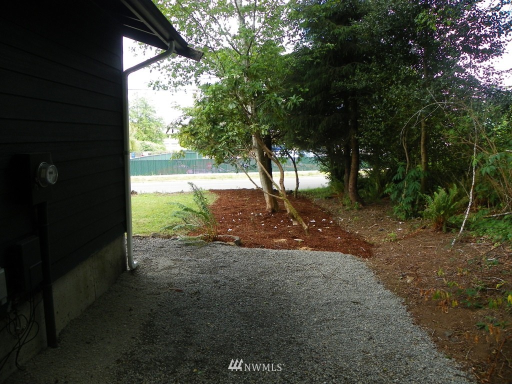 205 Maple Street Cosmopolis, WA 98537 - Photo 16 of 17 Gallery Image 16