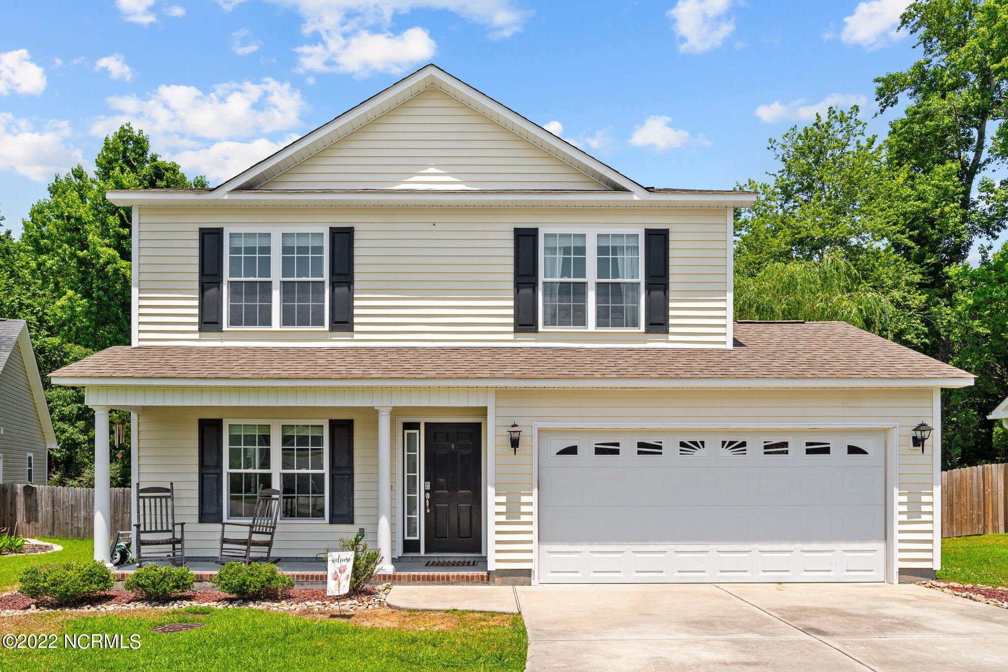 216 Station House Road New Bern, NC 28562 - Photo 1 of 49 1-web-or-mls-COX_6293