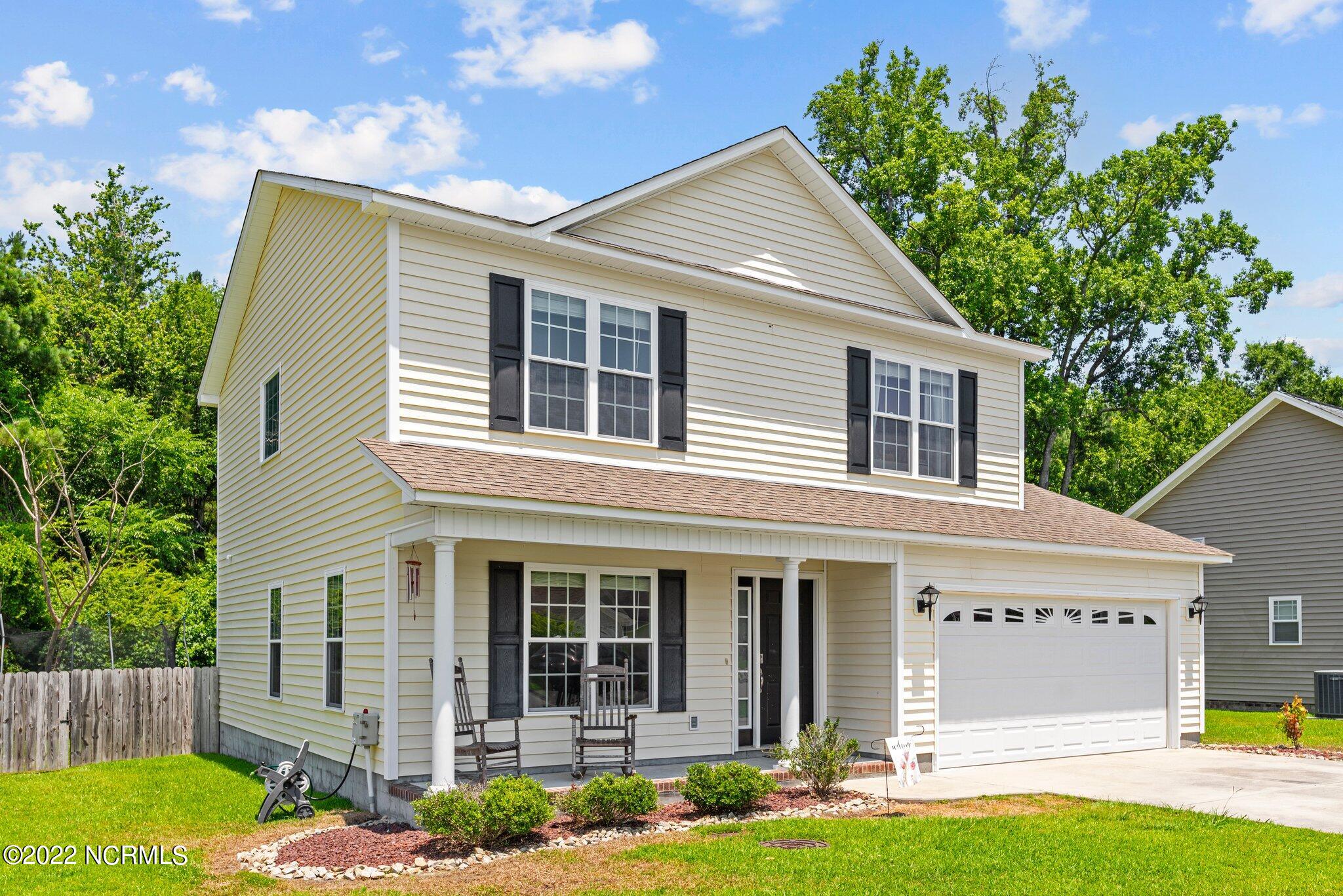 216 Station House Road New Bern, NC 28562 - Photo 3 of 49 3-web-or-mls-COX_6294