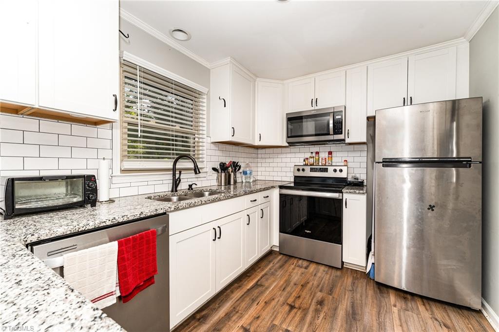 1121 Hub Morris Road Asheboro, NC 27203 - Photo 11 of 26