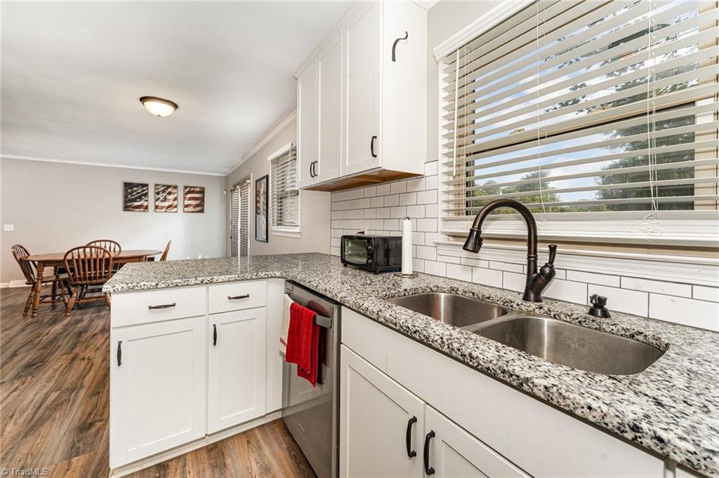 1121 Hub Morris Road Asheboro, NC 27203 - Photo 12 of 26