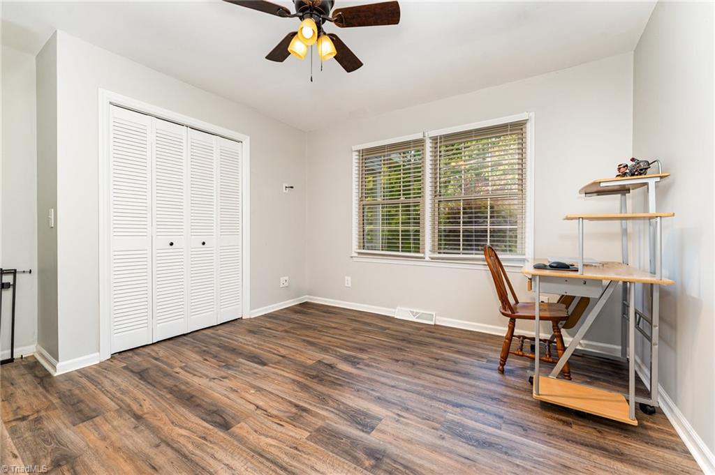 1121 Hub Morris Road Asheboro, NC 27203 - Photo 18 of 26