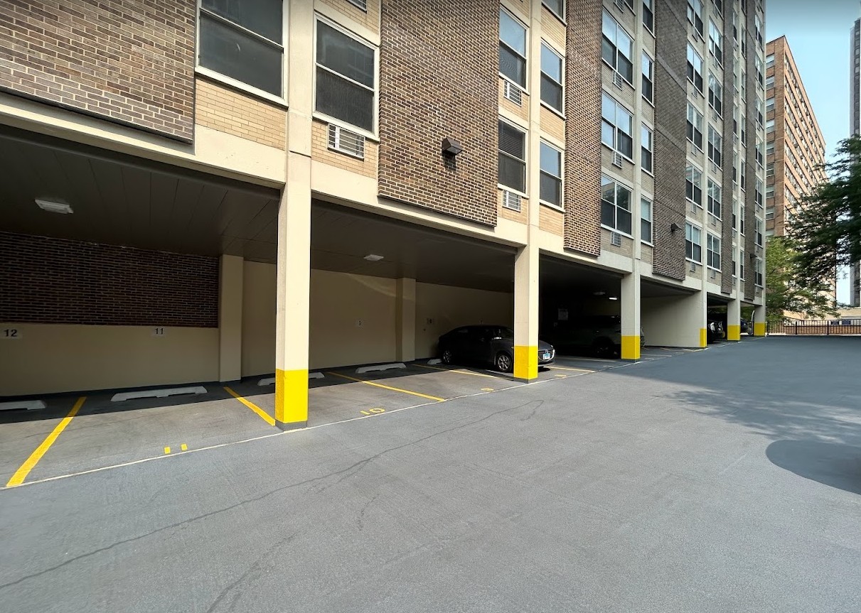 3033 North Sheridan Road, Unit CP9 Chicago, IL 60657 - Photo 6 of 6