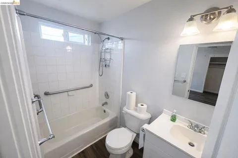 $1,275,000 | 3114 Ashbrook Court, Oakland, CA 94601