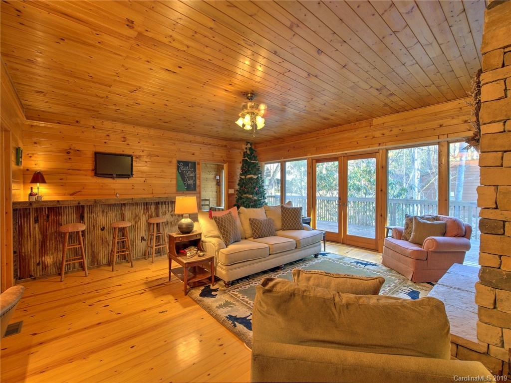 199 Laurel Valley Road Sunset, SC 29685 - Photo 4 of 30 Gallery Image 4