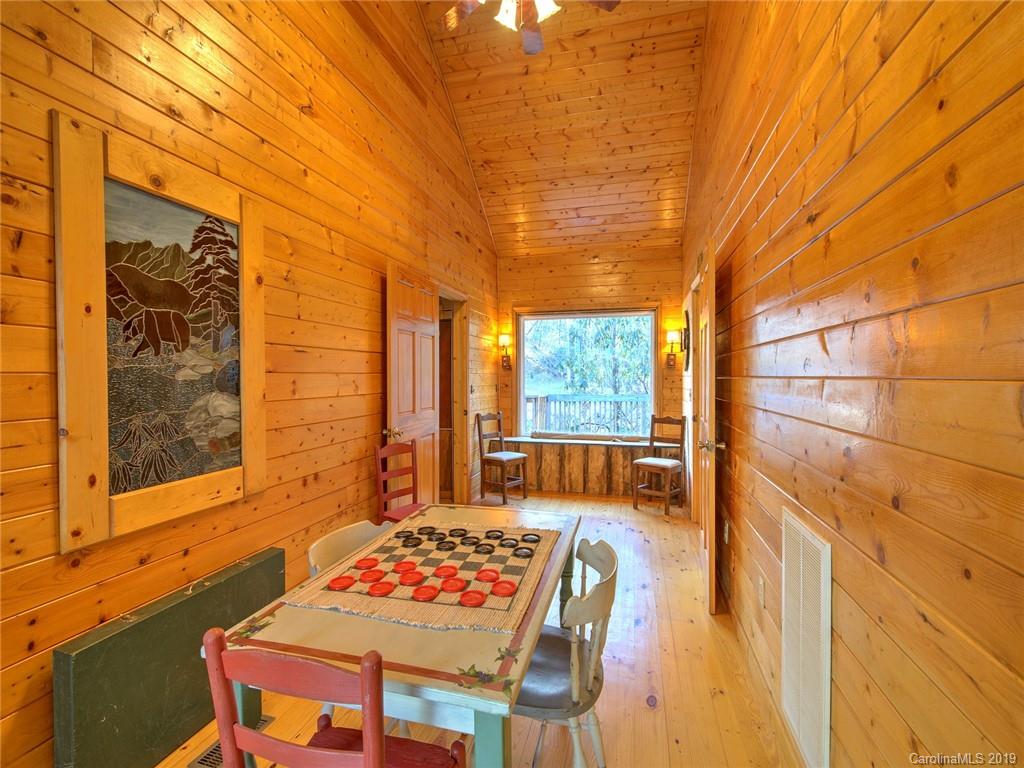 199 Laurel Valley Road Sunset, SC 29685 - Photo 10 of 30 Gallery Image 10