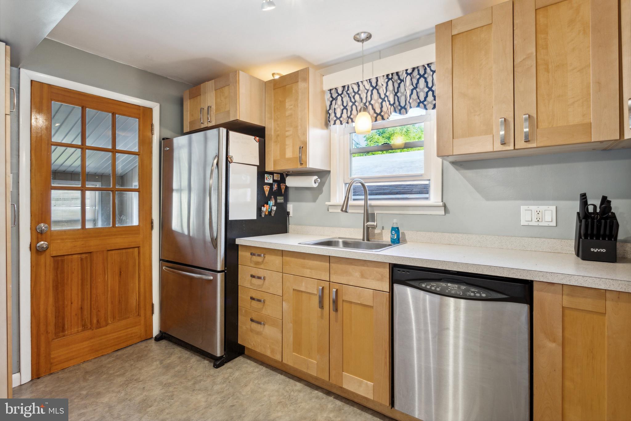 43 Hetzel Road Ridley Park, PA 19078 - Photo 10 of 25