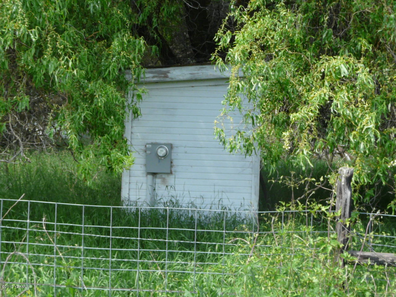 9605 Meadowbrook Road Yakima, WA 98903 - Photo 6 of 6 a view of a garden