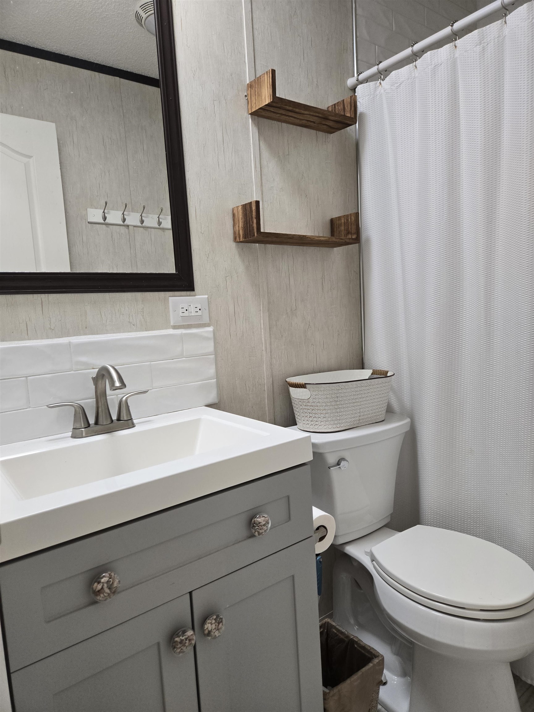 370 West Canal Street Murrells Inlet, SC 29576 - Photo 25 of 42