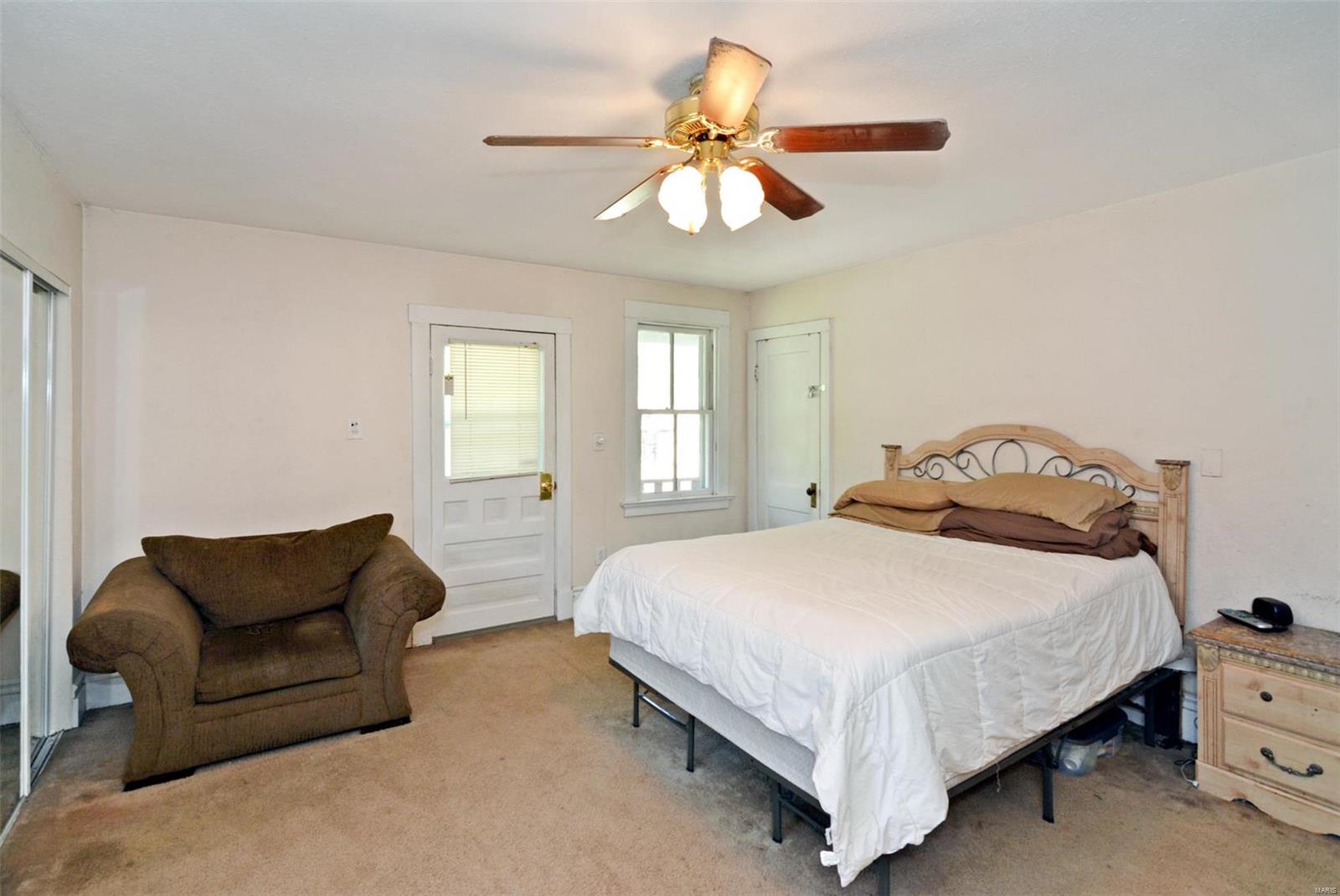 807 Military Road St. Louis, MO 63125 - Photo 13 of 29 Gallery Image 13