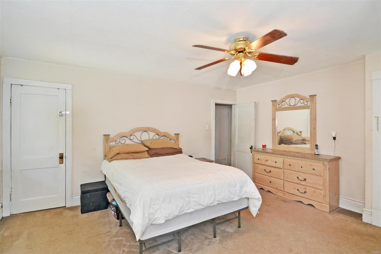 807 Military Road St. Louis, MO 63125 - Photo 14 of 29 Gallery Image 14